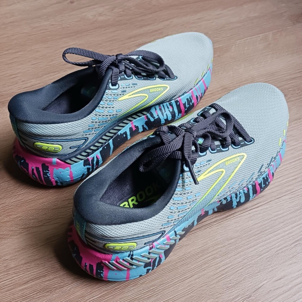 Brooks glycerine gts 20 paint drip size 5.5 - Picture 7 of 11